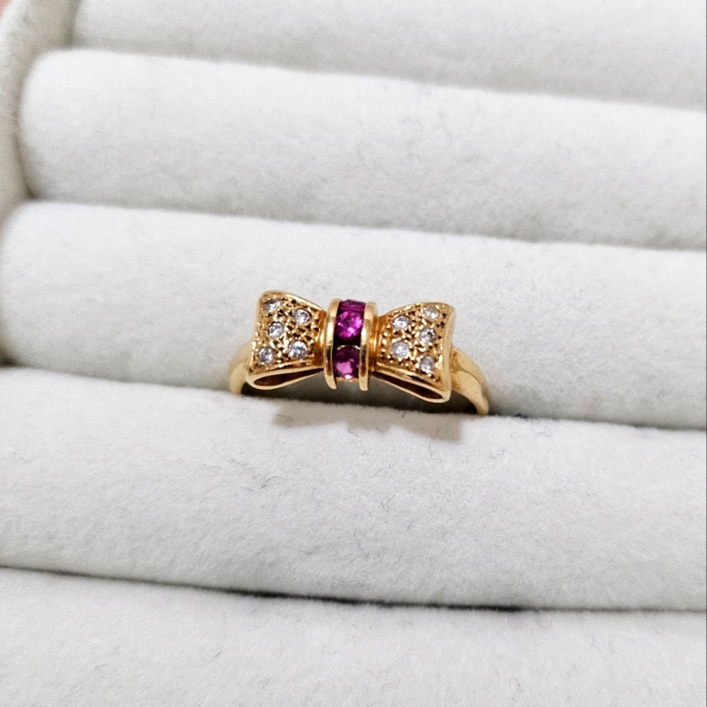 K18 Yellow Gold Ruby Diamond Bow Ring Size 8